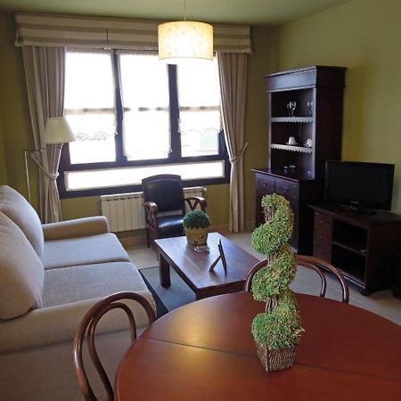 Apartamentos La Marina Ribadesella Εξωτερικό φωτογραφία